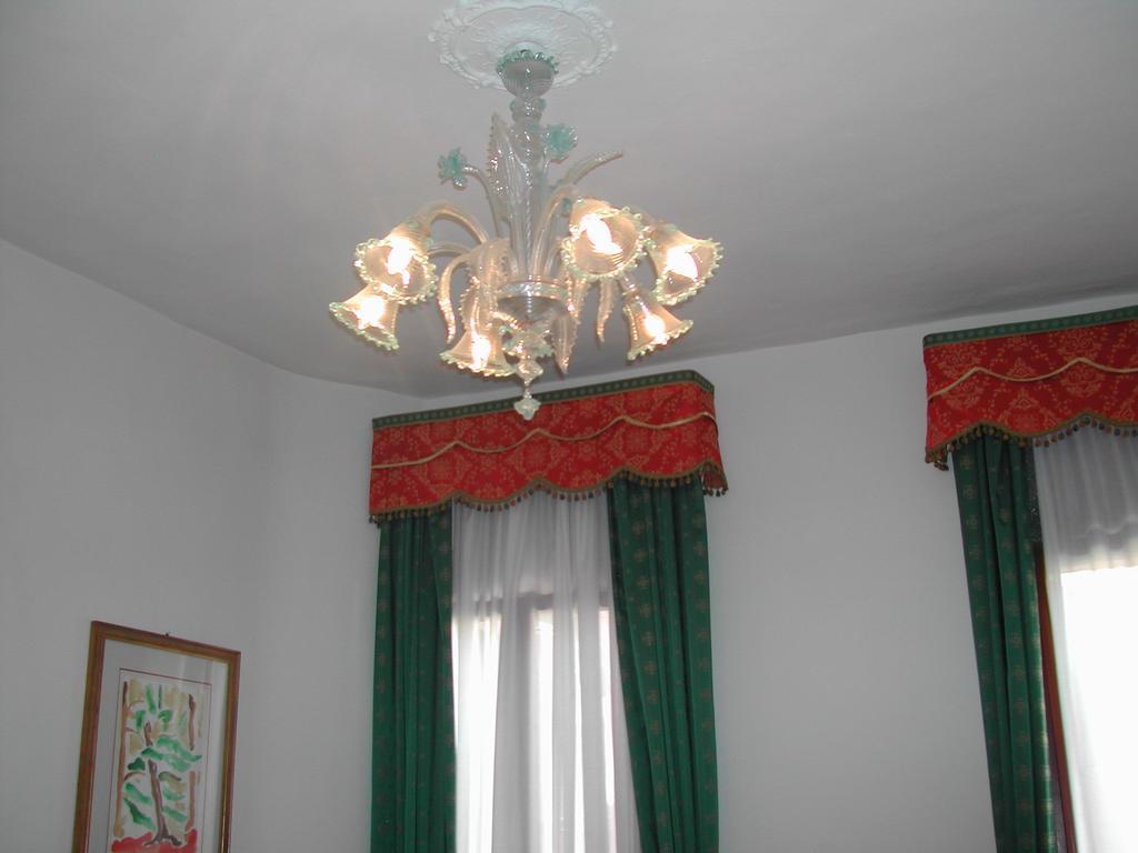 Ca' Derai Veneza Quarto foto